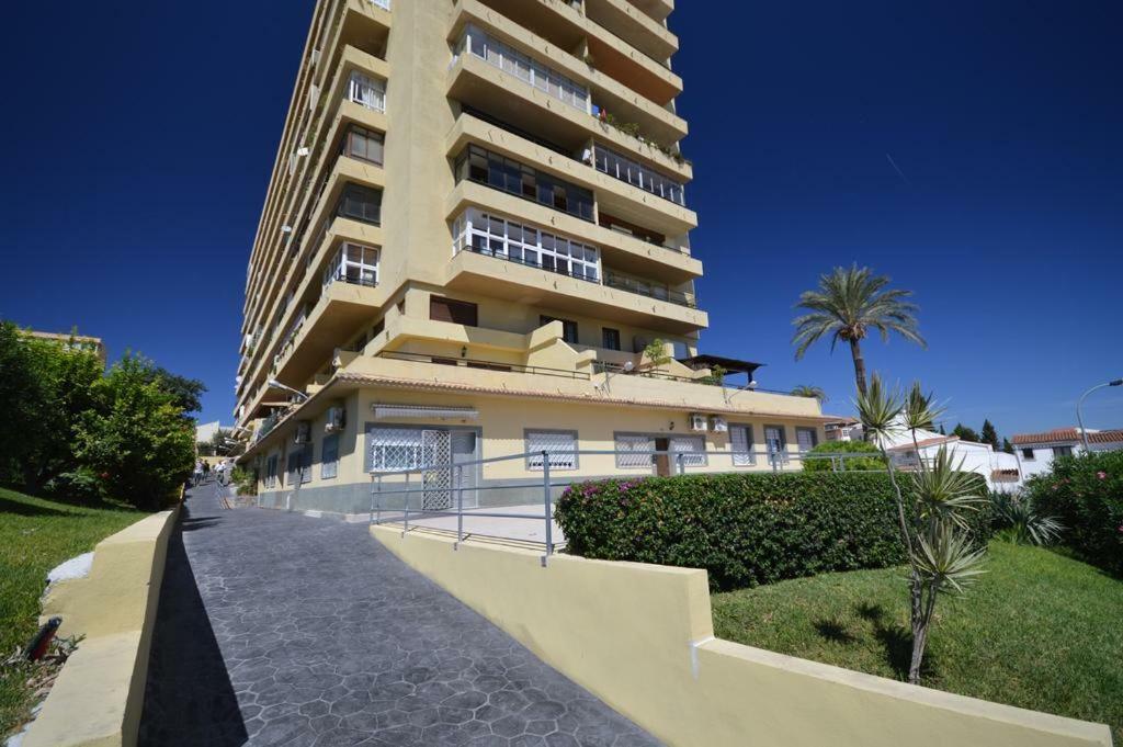 Location Torremolinos Apartment Exterior photo